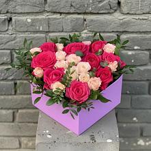 Цветочная композиция из Розы в коробке в Краснозоринском