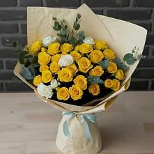 Букет цветов из:  Розы в Краснозоринском