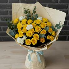 Букет цветов из:  Розы в Краснозоринском