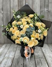 Букет цветов из:  Розы и Лизиантусы #REPLACE_PRED# Краснозоринском