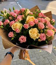 Букет цветов из:  Розы #REPLACE_PRED# Краснозоринском