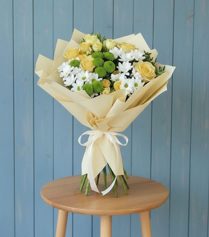 Букет цветов из: Хризантемы и Розы в Краснозоринском