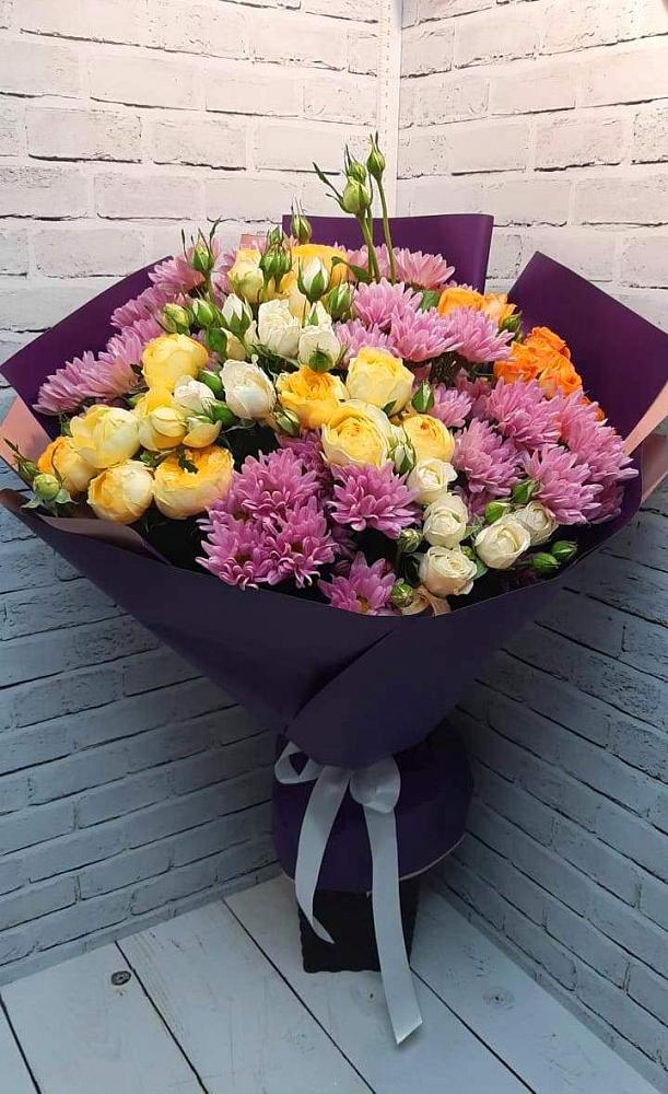 Букет цветов из: Хризантемы и Розы в Краснозоринском