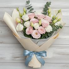 Букет цветов из:  Лизиантусы #REPLACE_PRED# Краснозоринском