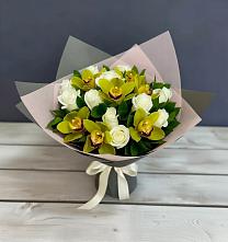 Букет цветов из:  Орхидеи и Розы в Краснозоринском