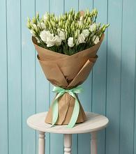 Букет цветов из:  Лизиантусы в Краснозоринском