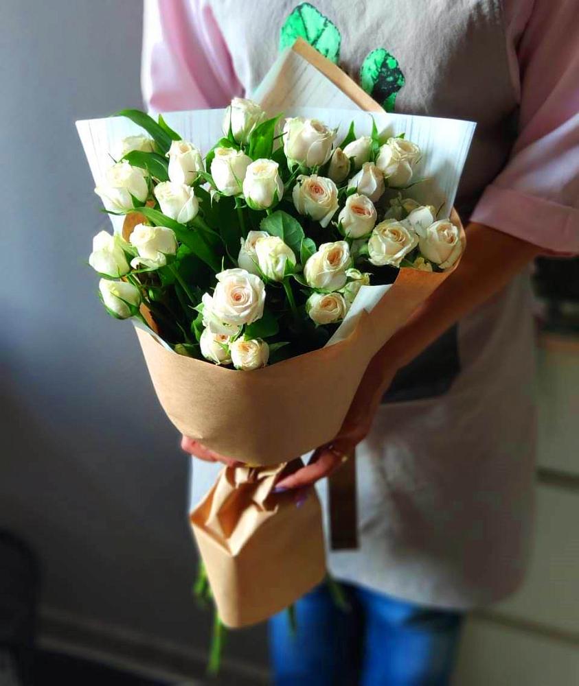 Букет цветов из: Розы в Краснозоринском