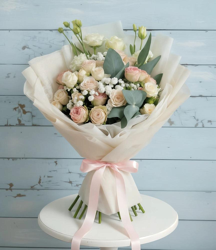 Букет цветов из: Розы и Лизиантусы в Краснозоринском