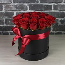 Цветочная композиция из Розы в шляпной коробке #REPLACE_PRED# Краснозоринском