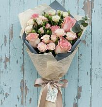 Букет цветов из:  Розы #REPLACE_PRED# Краснозоринском