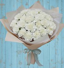 Букет цветов из:  Гвоздики в Краснозоринском