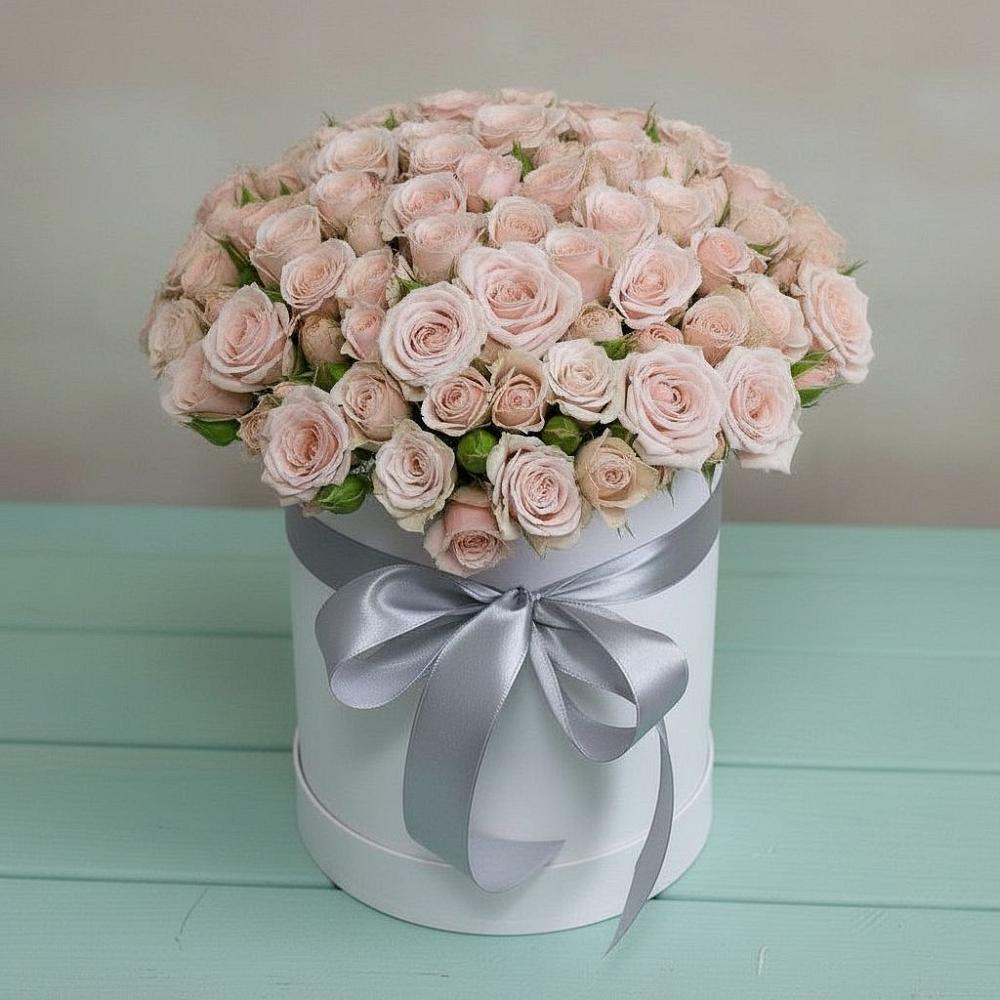 Цветочная композиция из Розы в шляпной коробке в Краснозоринском